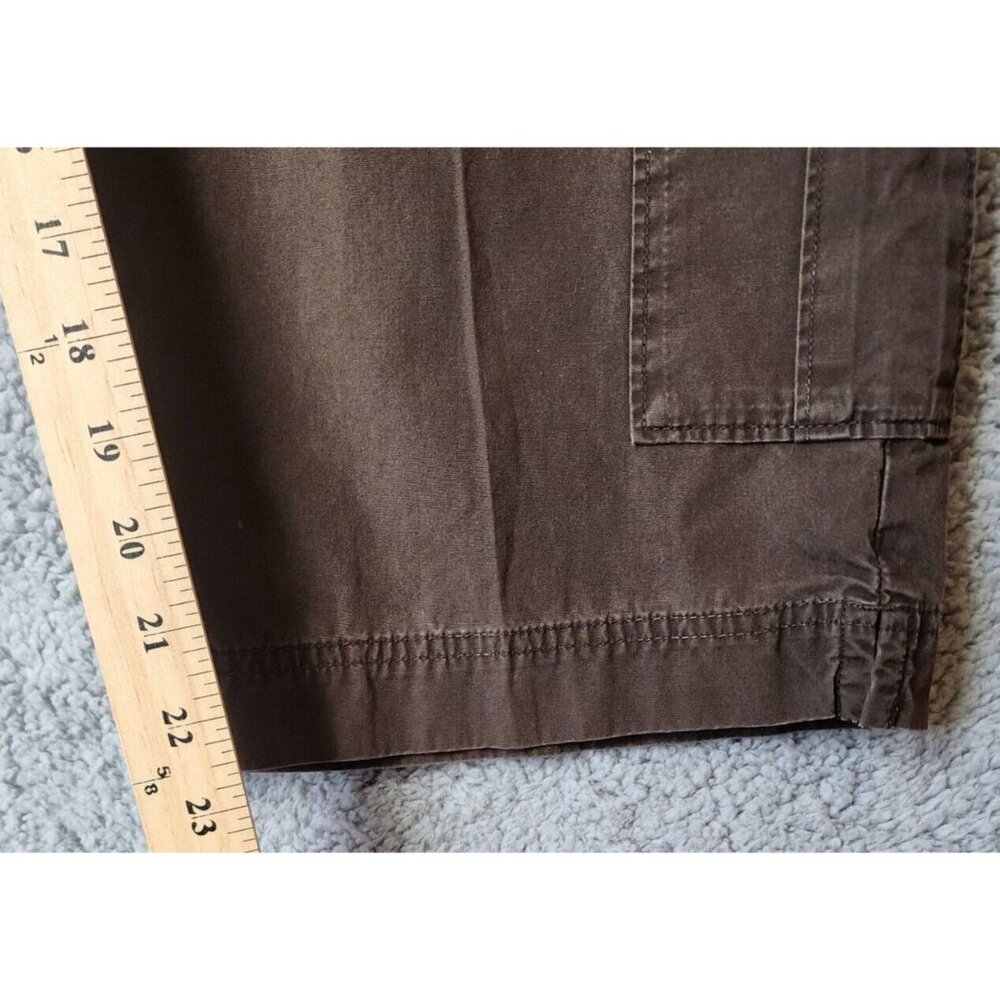 Eddie Bauer Women's Vashon Fit Chino Khaki Capri Cropped Cargo Pants Brown Sz 18 - Picture 8 of 16